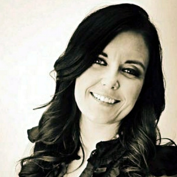 Meet your Posher, Amber - Picture 1 of 1